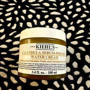 Kiehl’s canedula serum-infused water cream